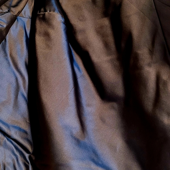 Winters Fur Shop Shrug - Picture 6 of 6